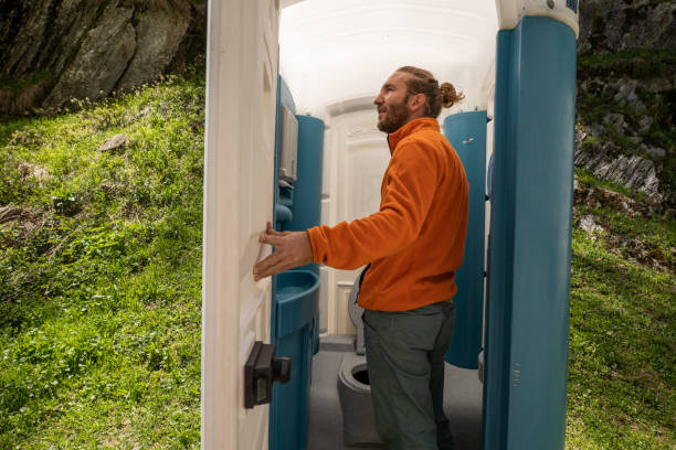 Best Sanitation services for porta potties  in Stillwater, MN